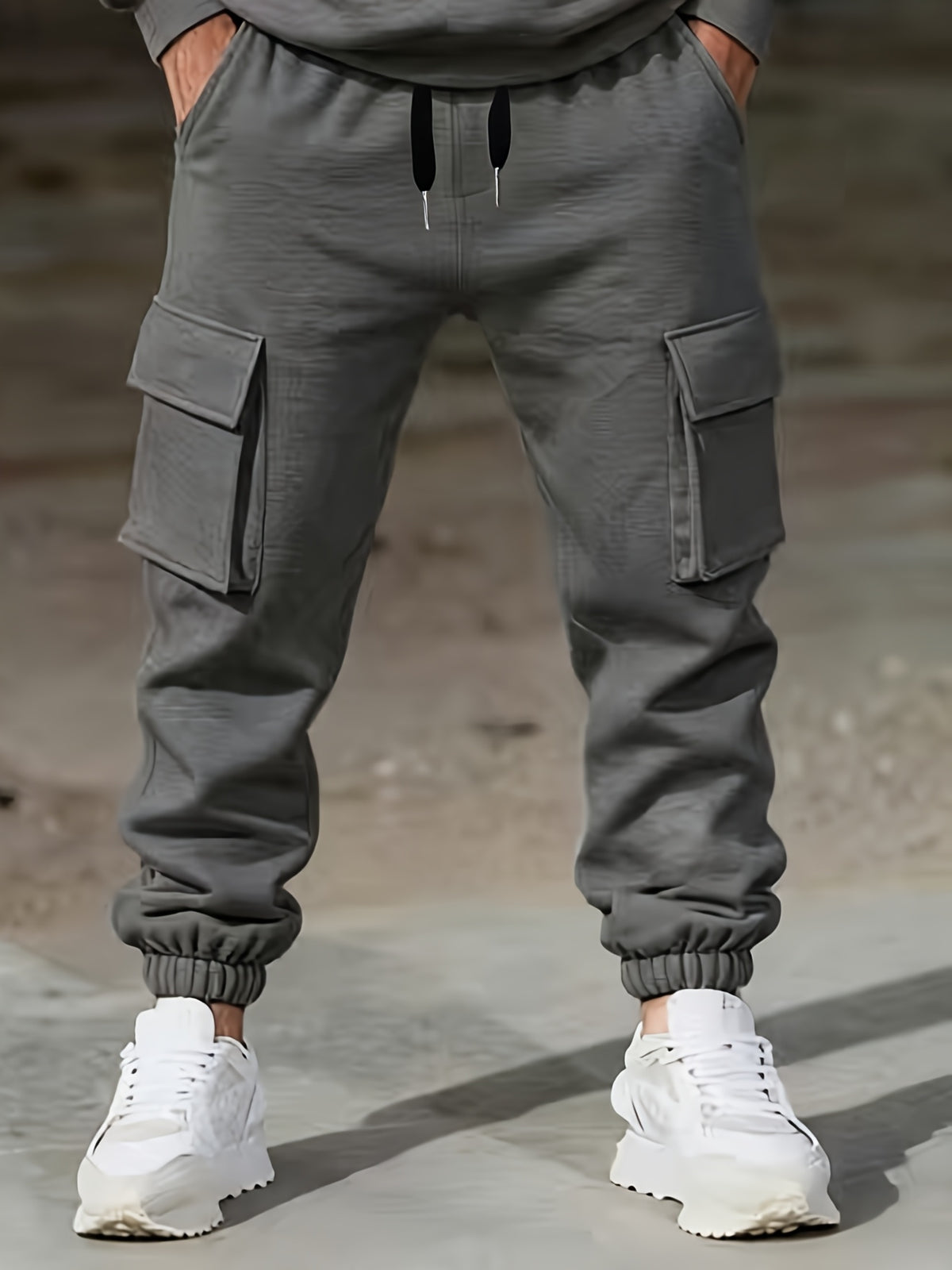 Solid Color Men's Autumn And Winter Retro Workwear Style Set, Half-Zip Easy Fashionable Hooded Sweatshirt And Tapered Pants Two-Piece Set